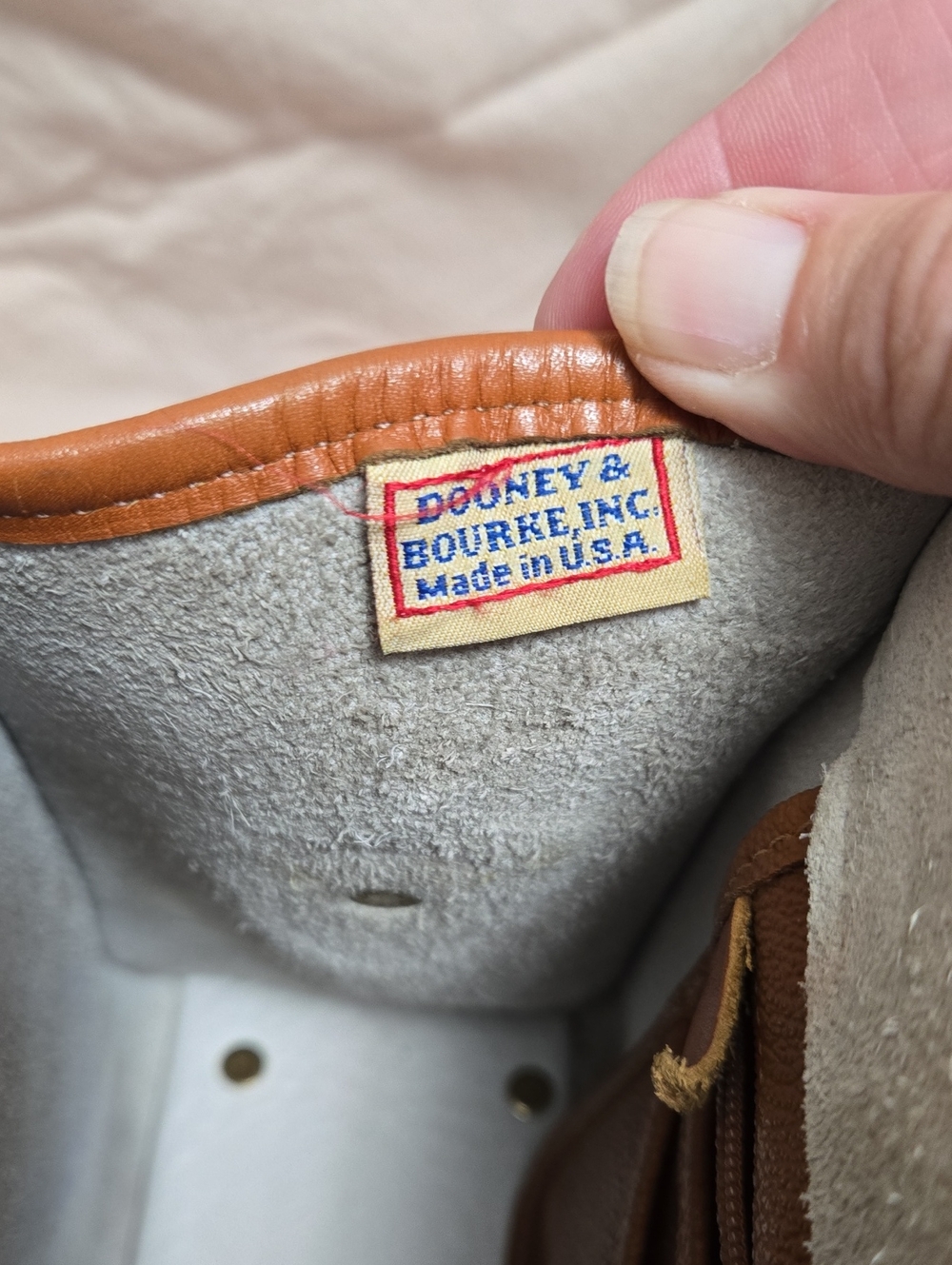 White and Tan Leather Dooney And Bourke Crossbody All Weather Leather Bag - Picture 9 of 11